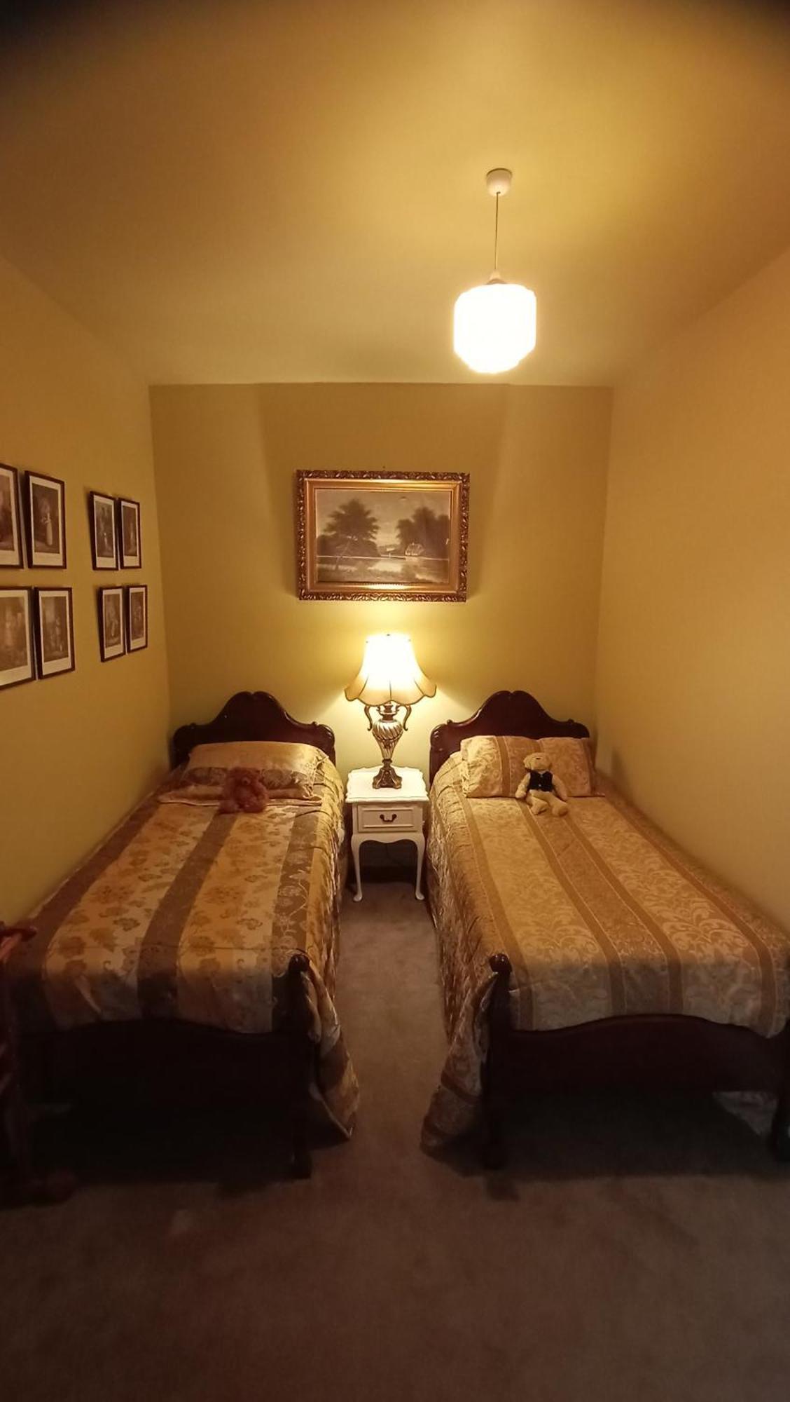 Blakes Manor Self Contained Heritage Accommodation Deloraine Quarto foto