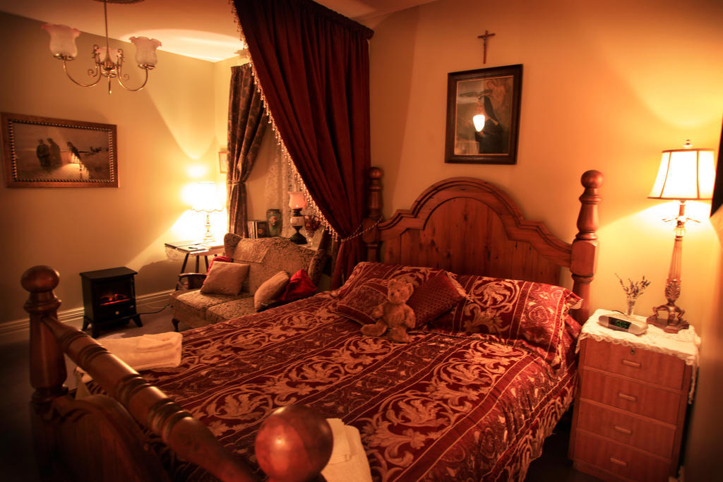 Blakes Manor Self Contained Heritage Accommodation Deloraine Quarto foto