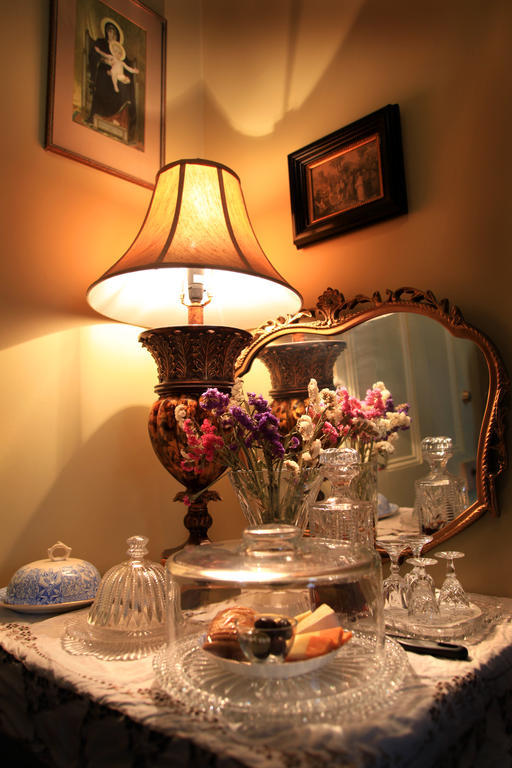 Blakes Manor Self Contained Heritage Accommodation Deloraine Quarto foto